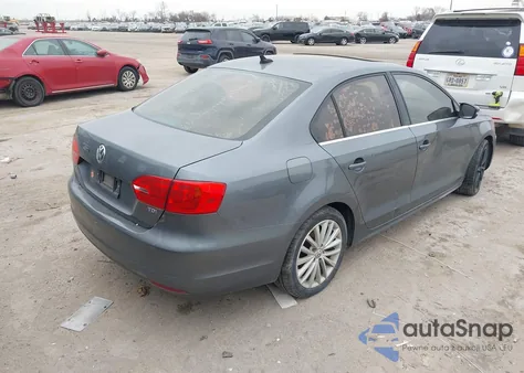2014 Volkswagen Jetta 2.0L Tdi z USA, uszkodzony, nr VIN 3VWLL7AJ3EM313324